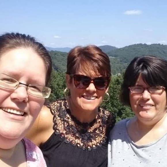 Meet your Posher, Diane - Picture 2 of 8